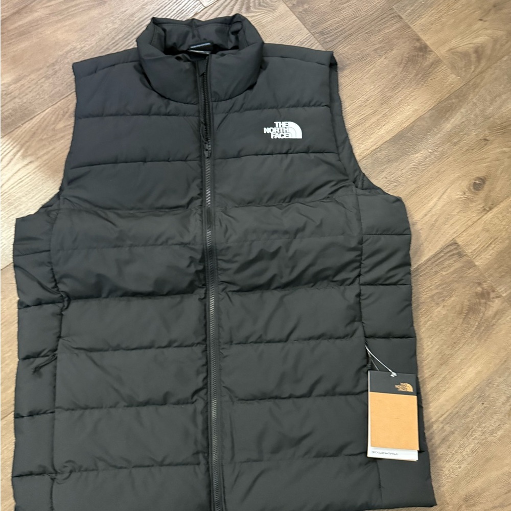 The North Face Men's Charcoal Puffer Vest